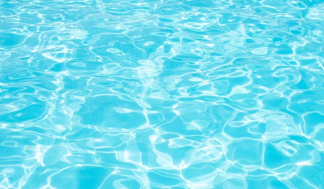 Maximera poolsäsongen i augusti 2025
